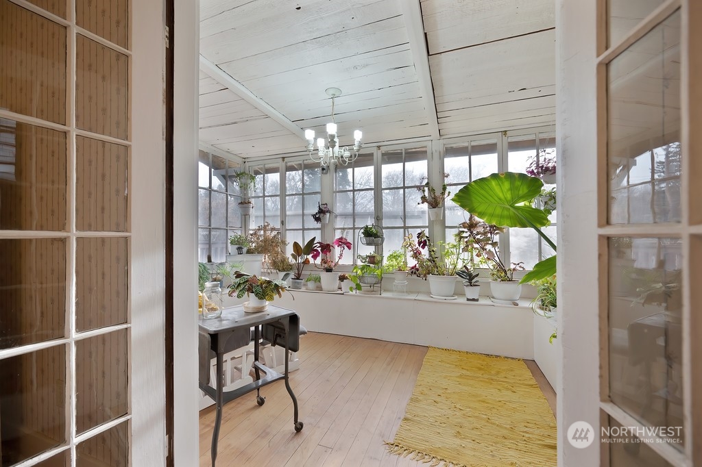 609 W 17th Avenue