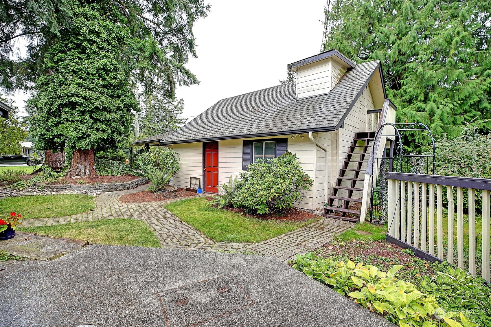 391 E Cambrae Dr Drive