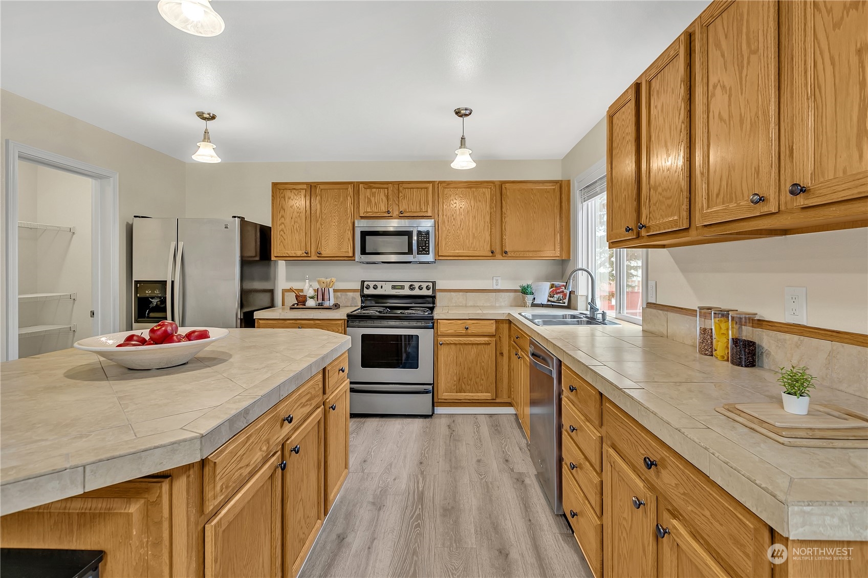 708 SW 363rd Ct