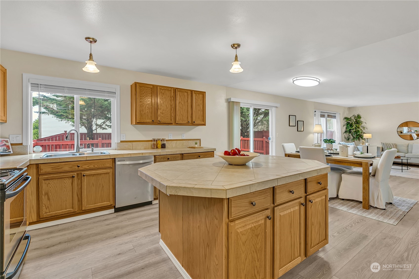 708 SW 363rd Ct
