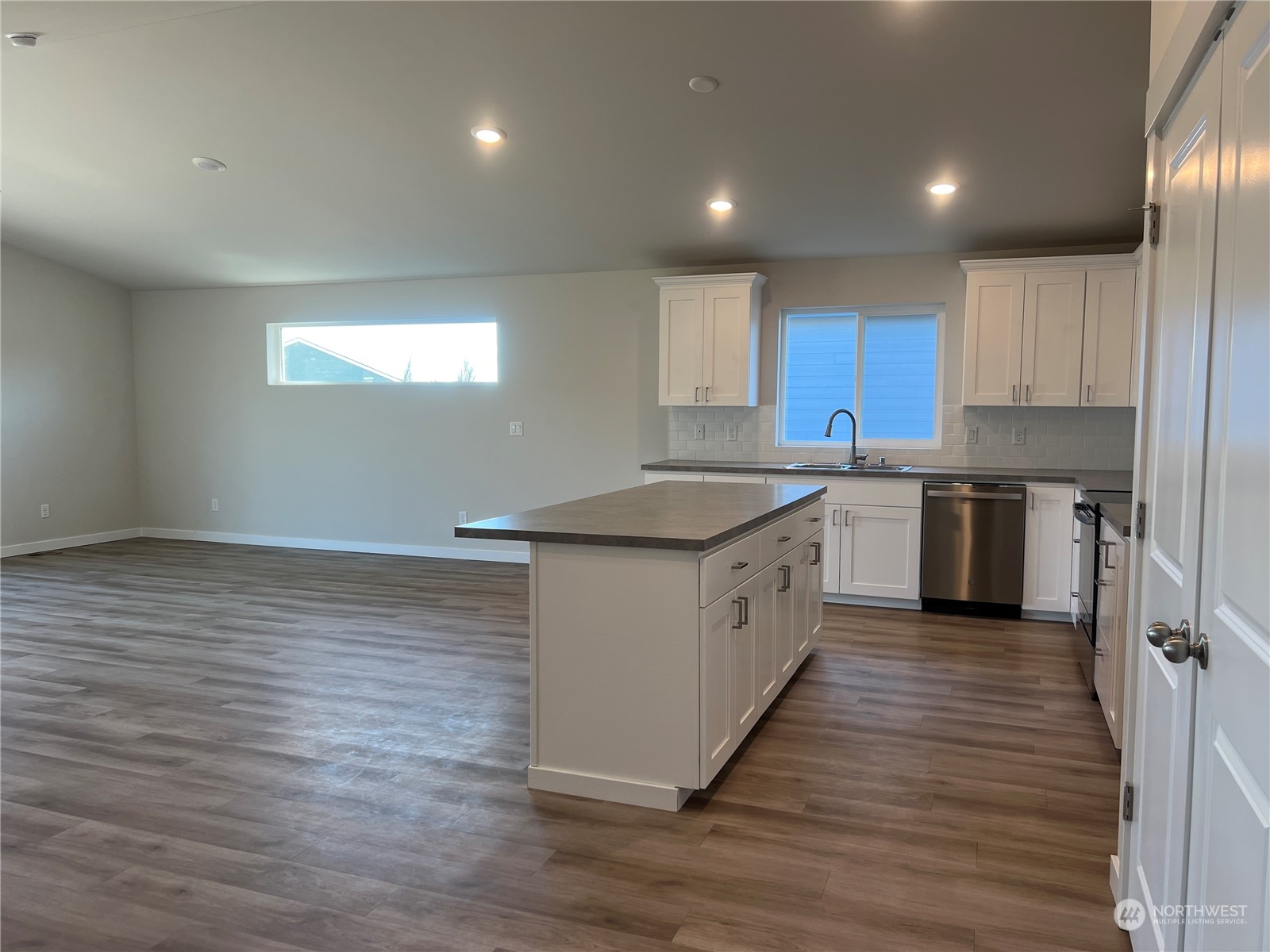 515 W Bufflehead Boulevard