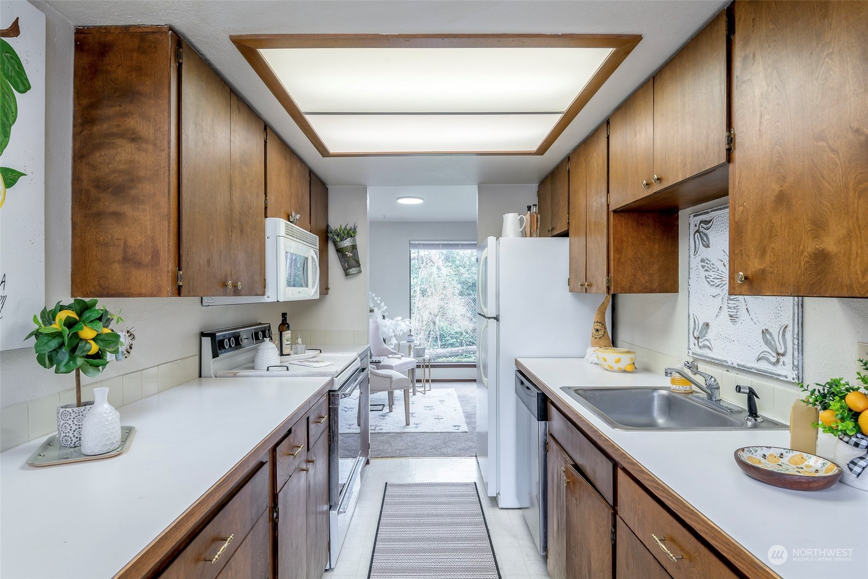 220 SW 200th Street Unit: 170