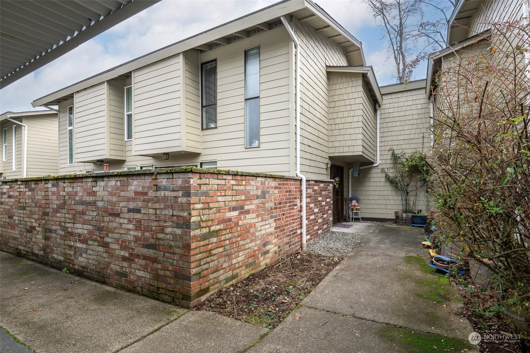 220 SW 200th Street Unit: 170