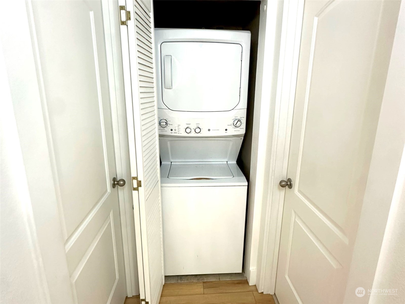4831 Fauntleroy SW Unit: 107
