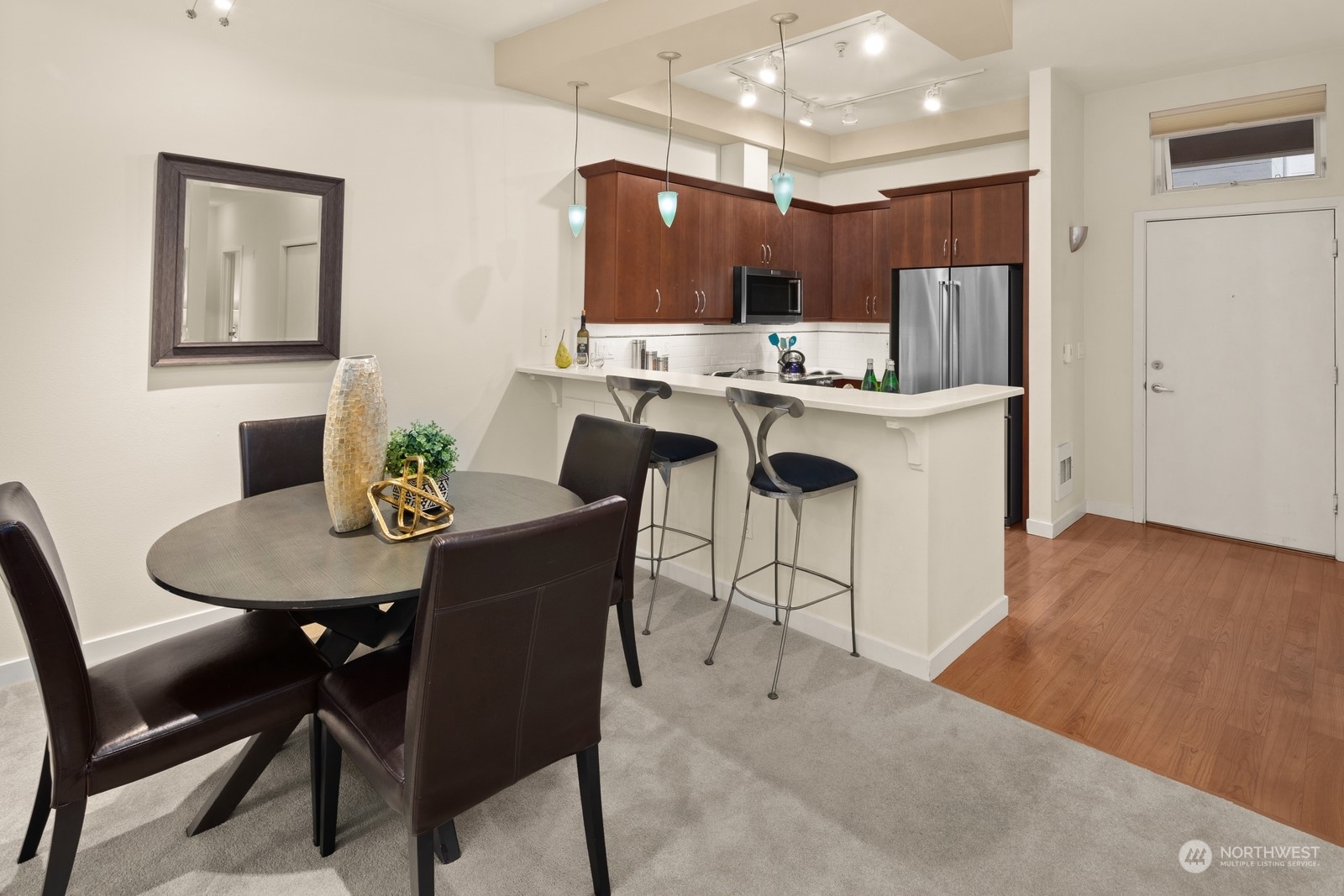 521 7th Avenue Unit: 103