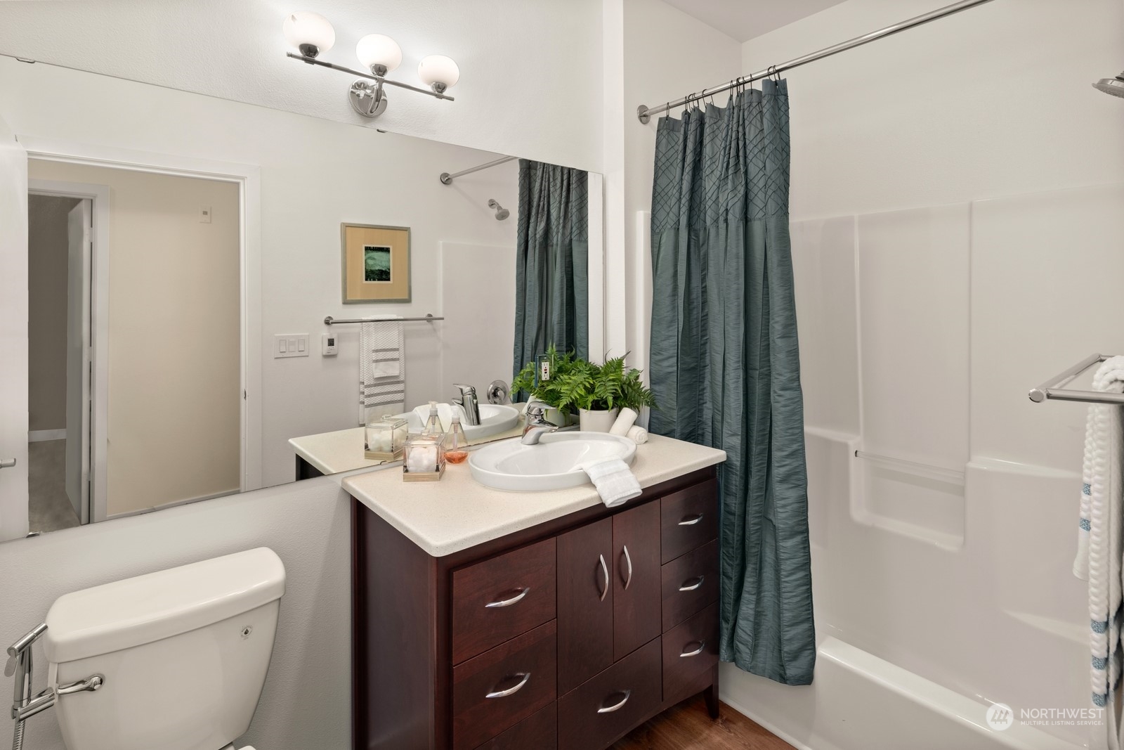 521 7th Avenue Unit: 103