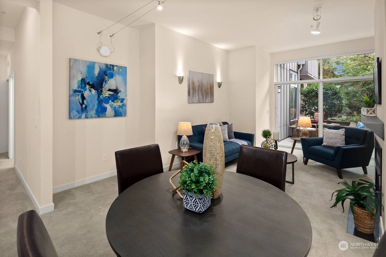521 7th Avenue Unit: 103