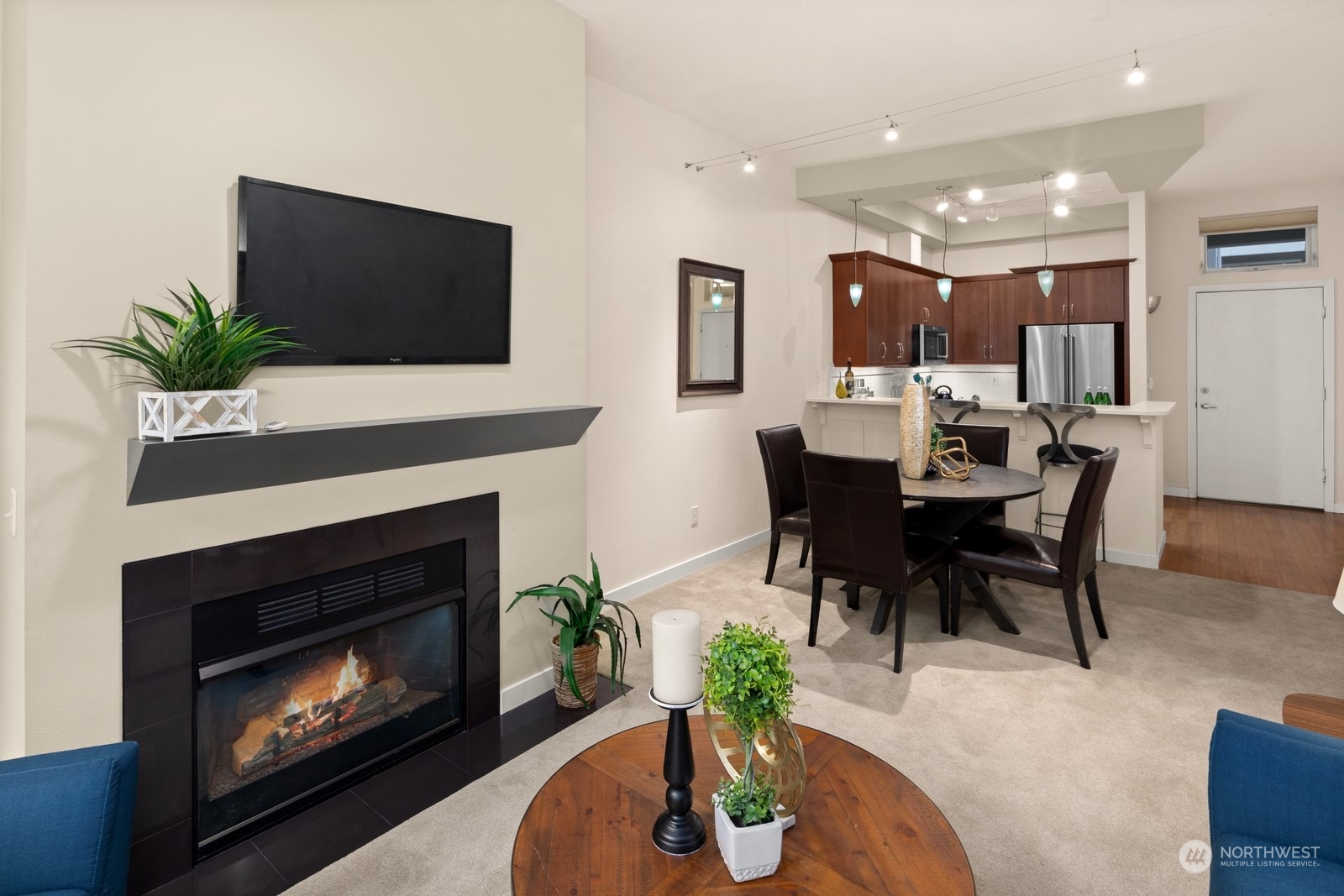 521 7th Avenue Unit: 103