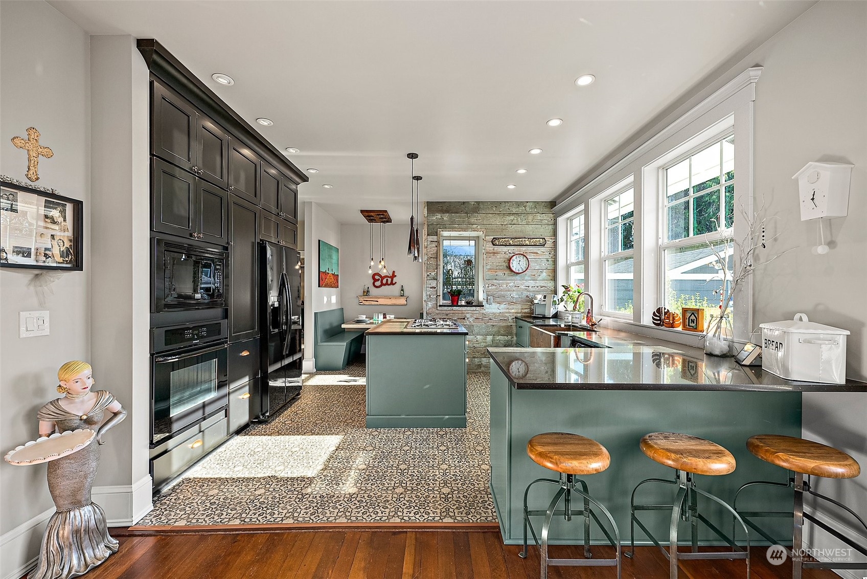409 5th Street NW