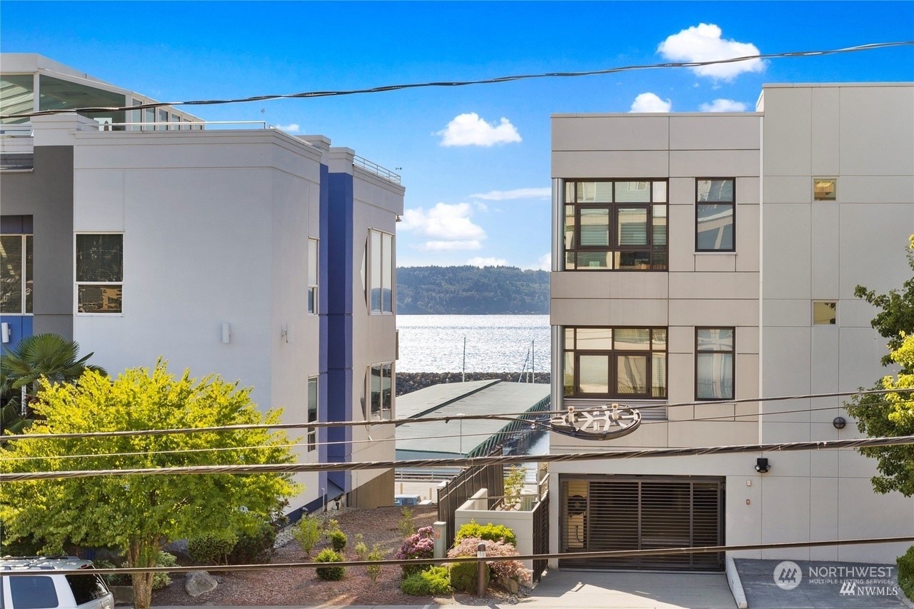 22532 6th Avenue S Unit: 3-A