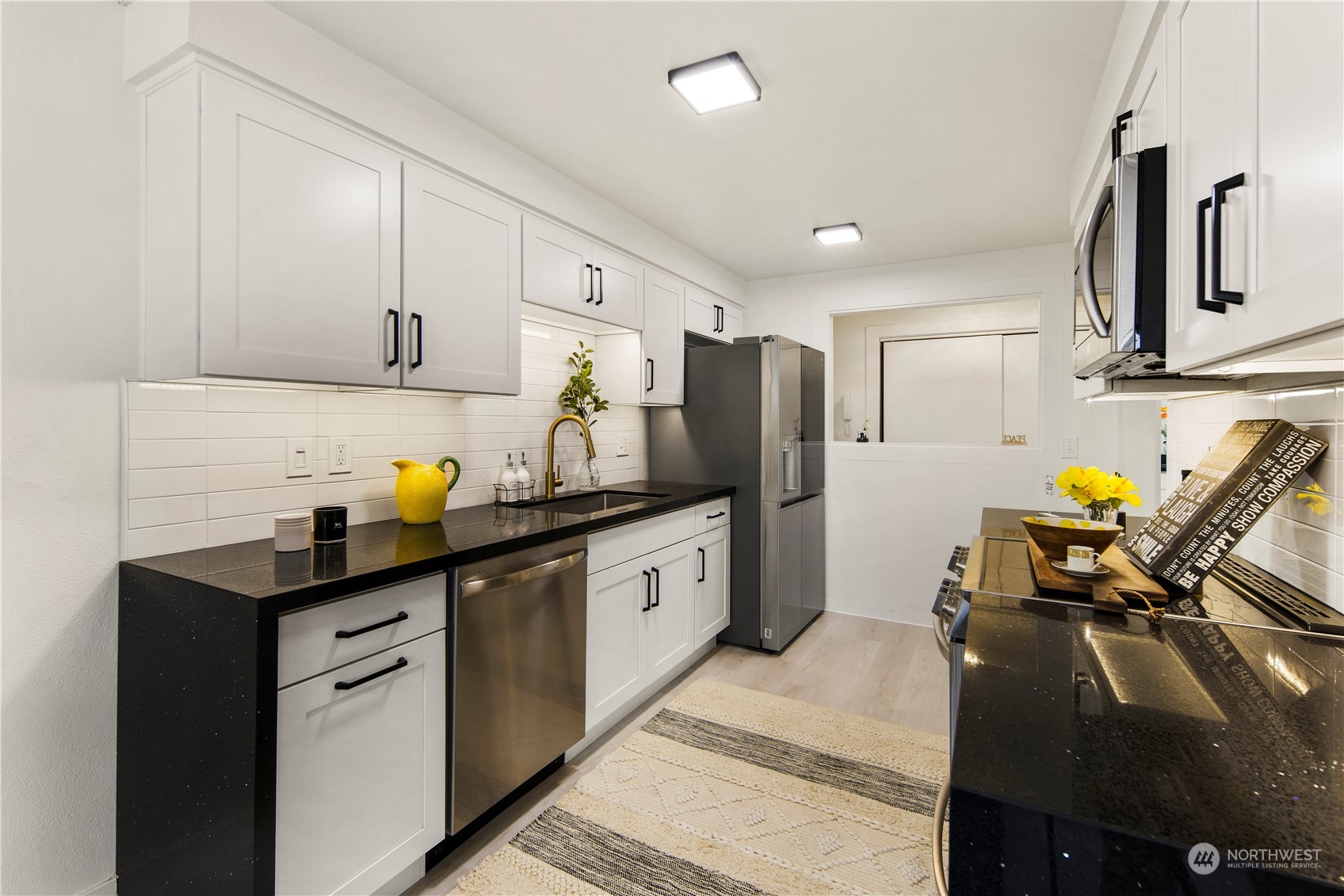 22532 6th Avenue S Unit: 3-A