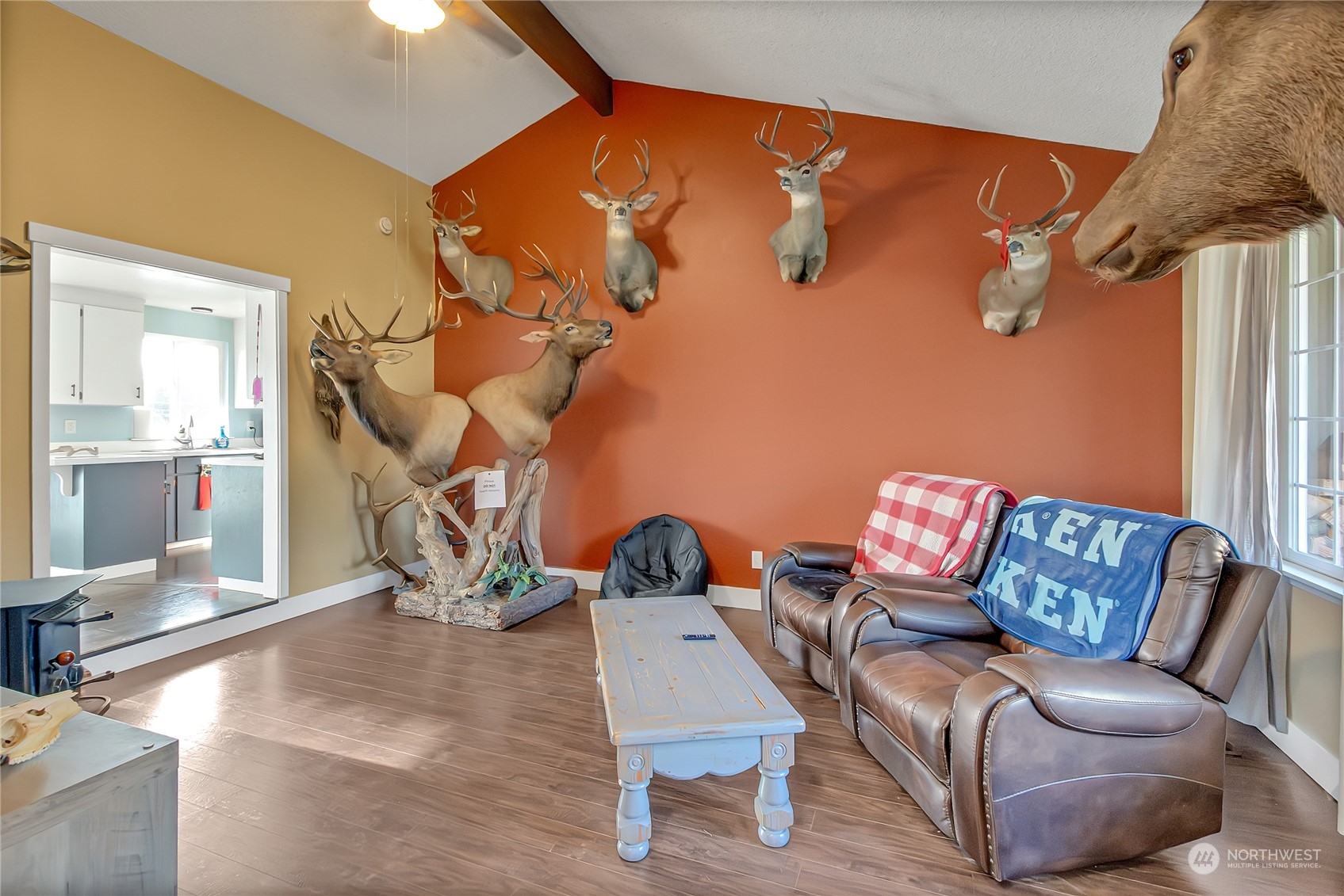 5138 Mathias Road E