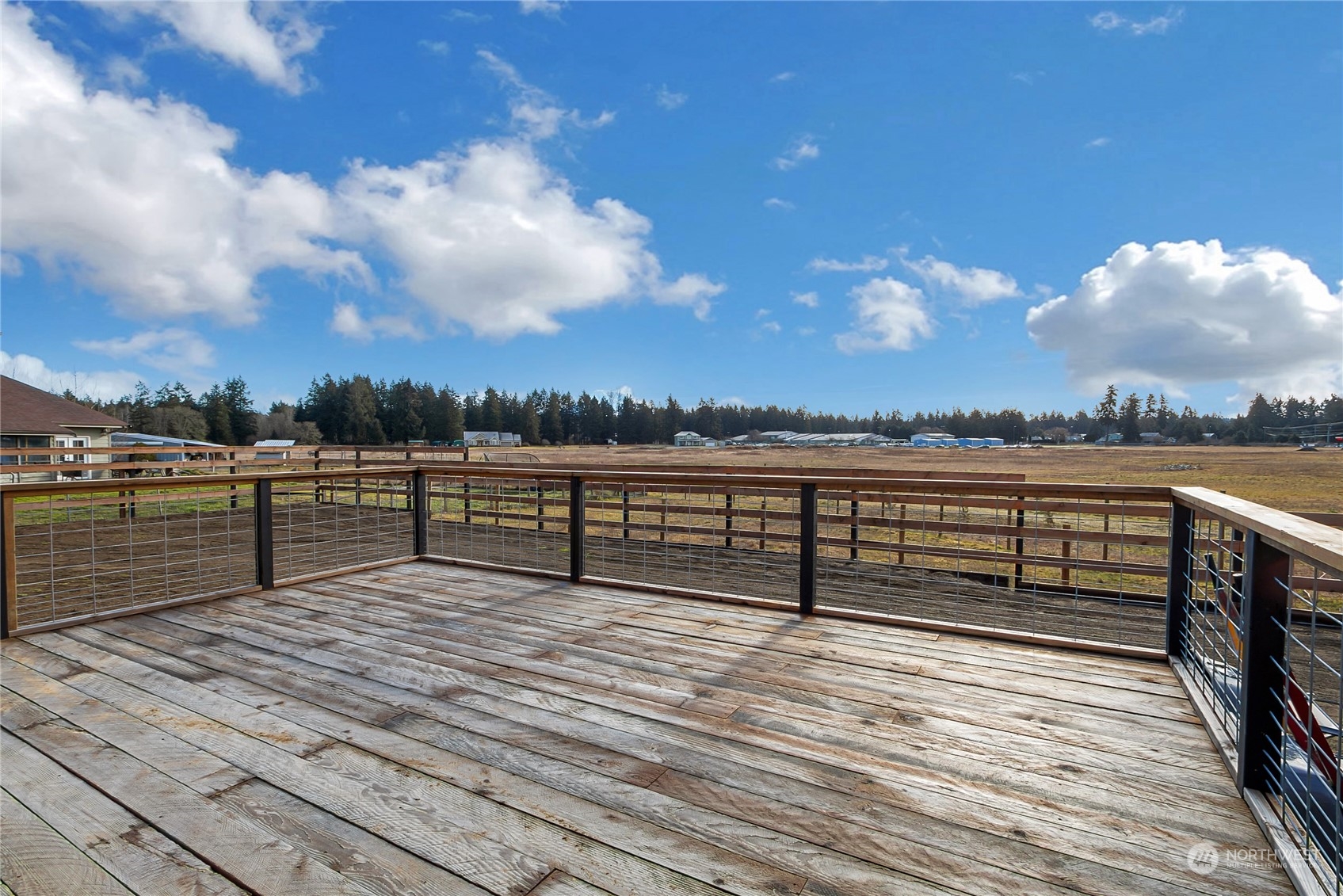 5138 Mathias Road E