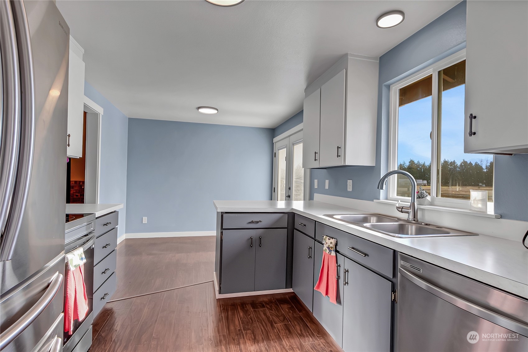5138 Mathias Road E