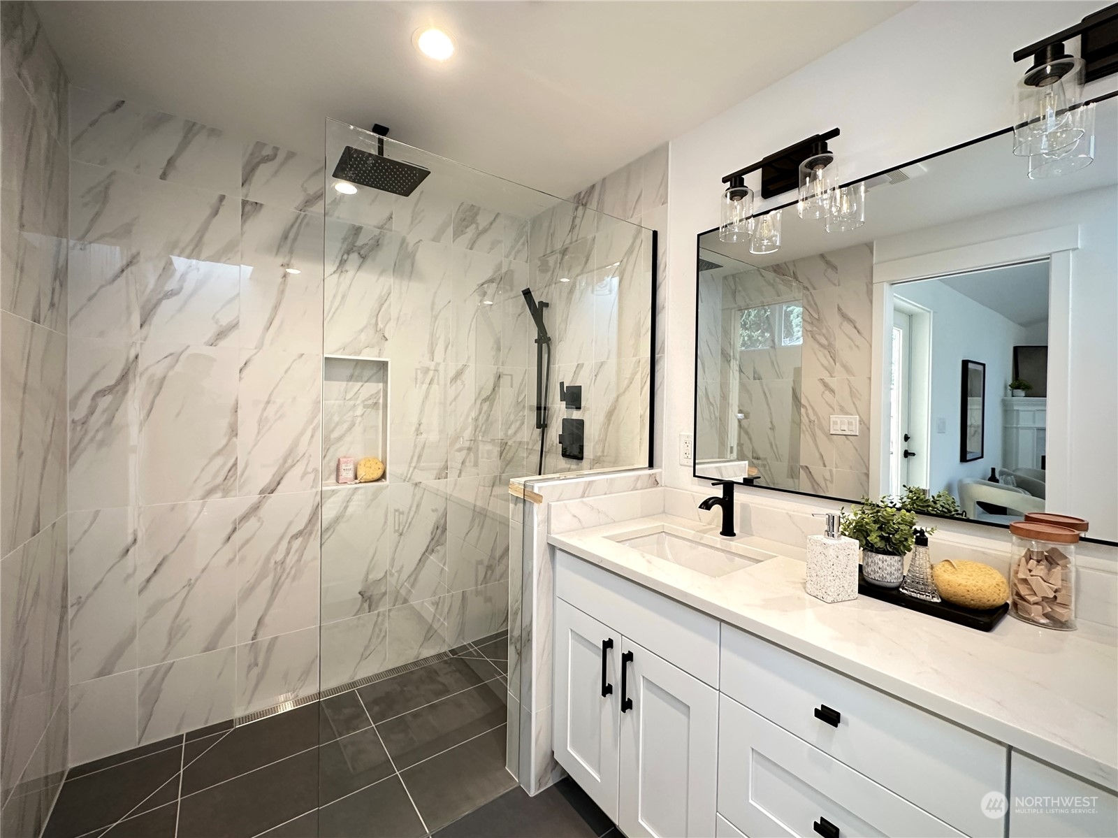10518 NE 137th Place