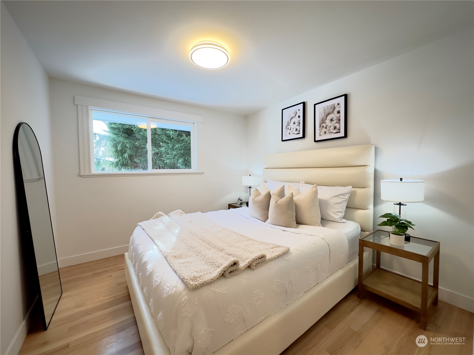 10518 NE 137th Place