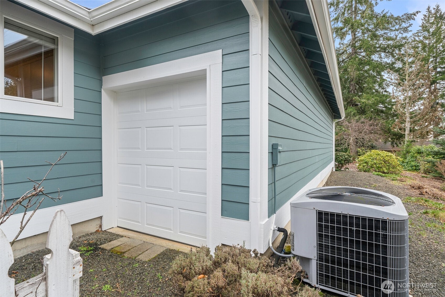 161 E Fairway Drive