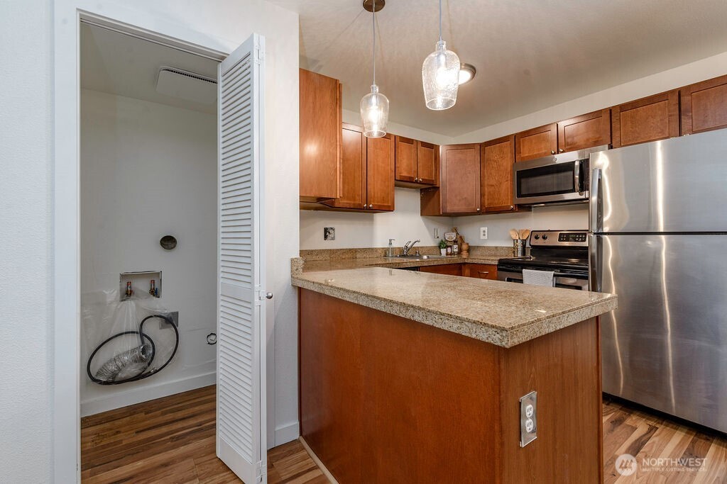 1102 S 27th Street Unit: C105