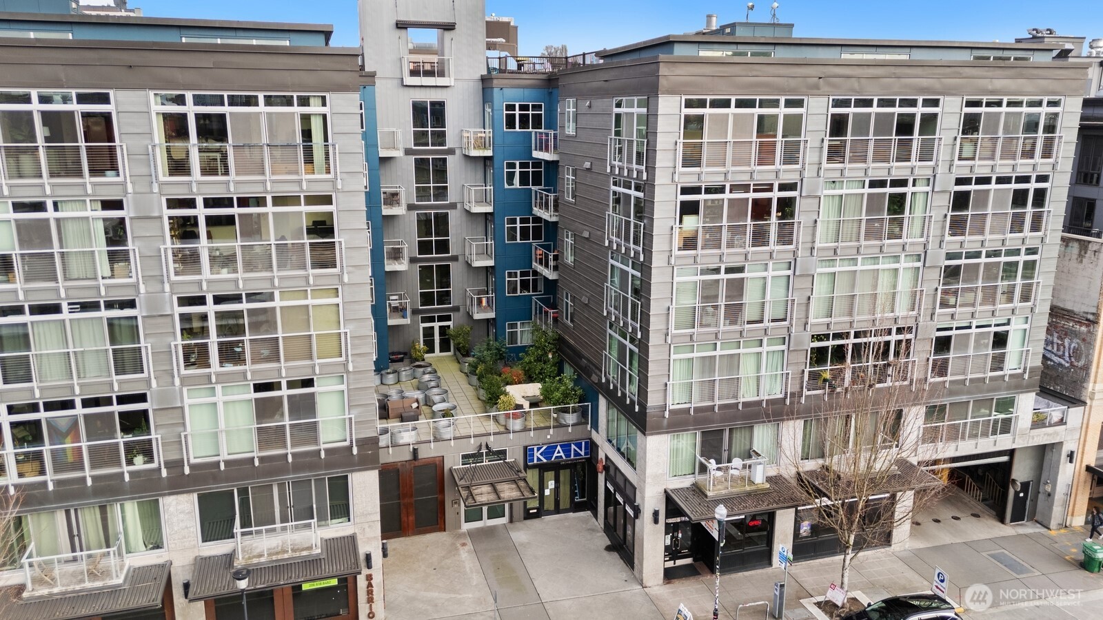 1414 12th Avenue Unit: 214