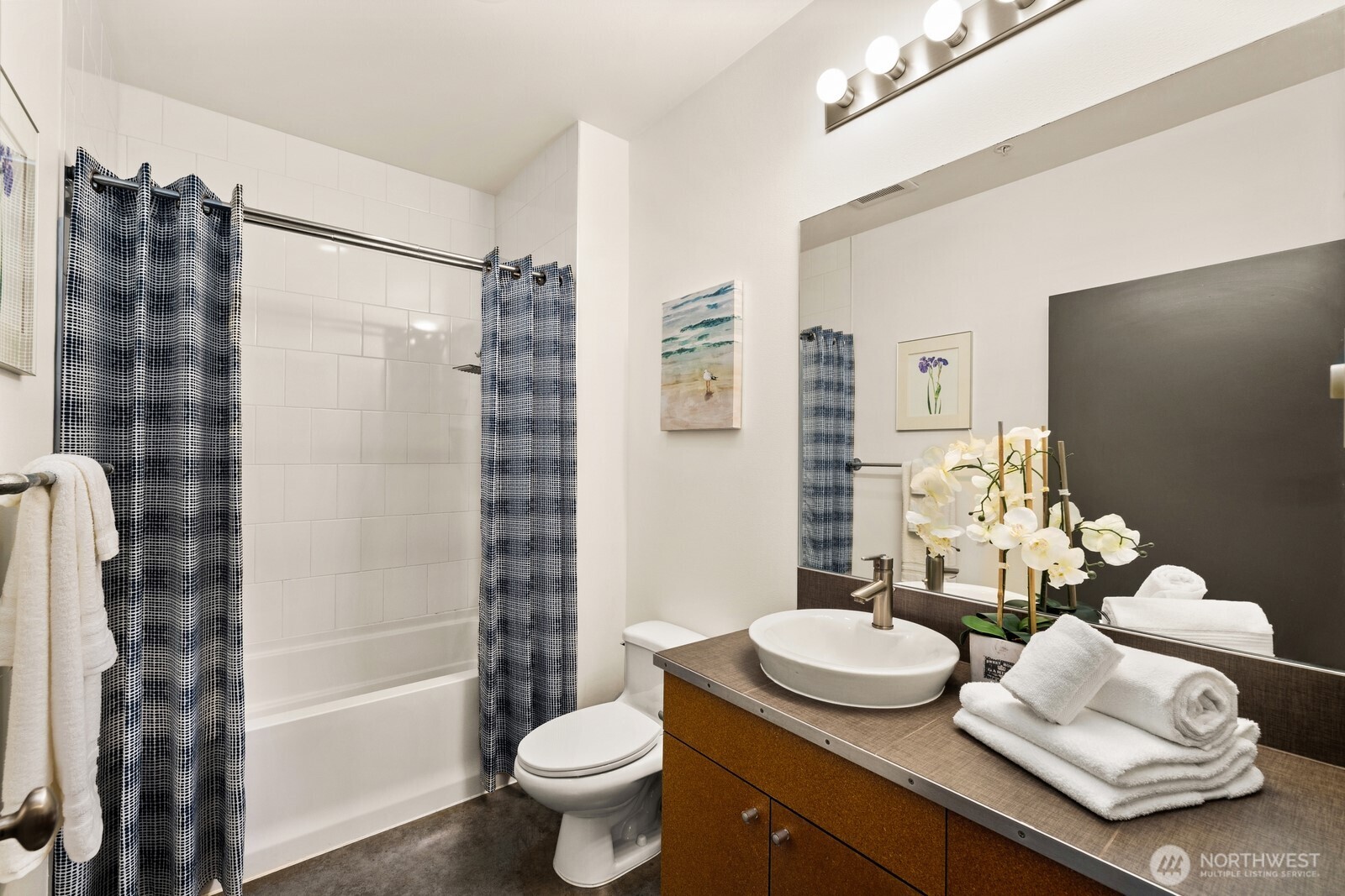 1414 12th Avenue Unit: 214