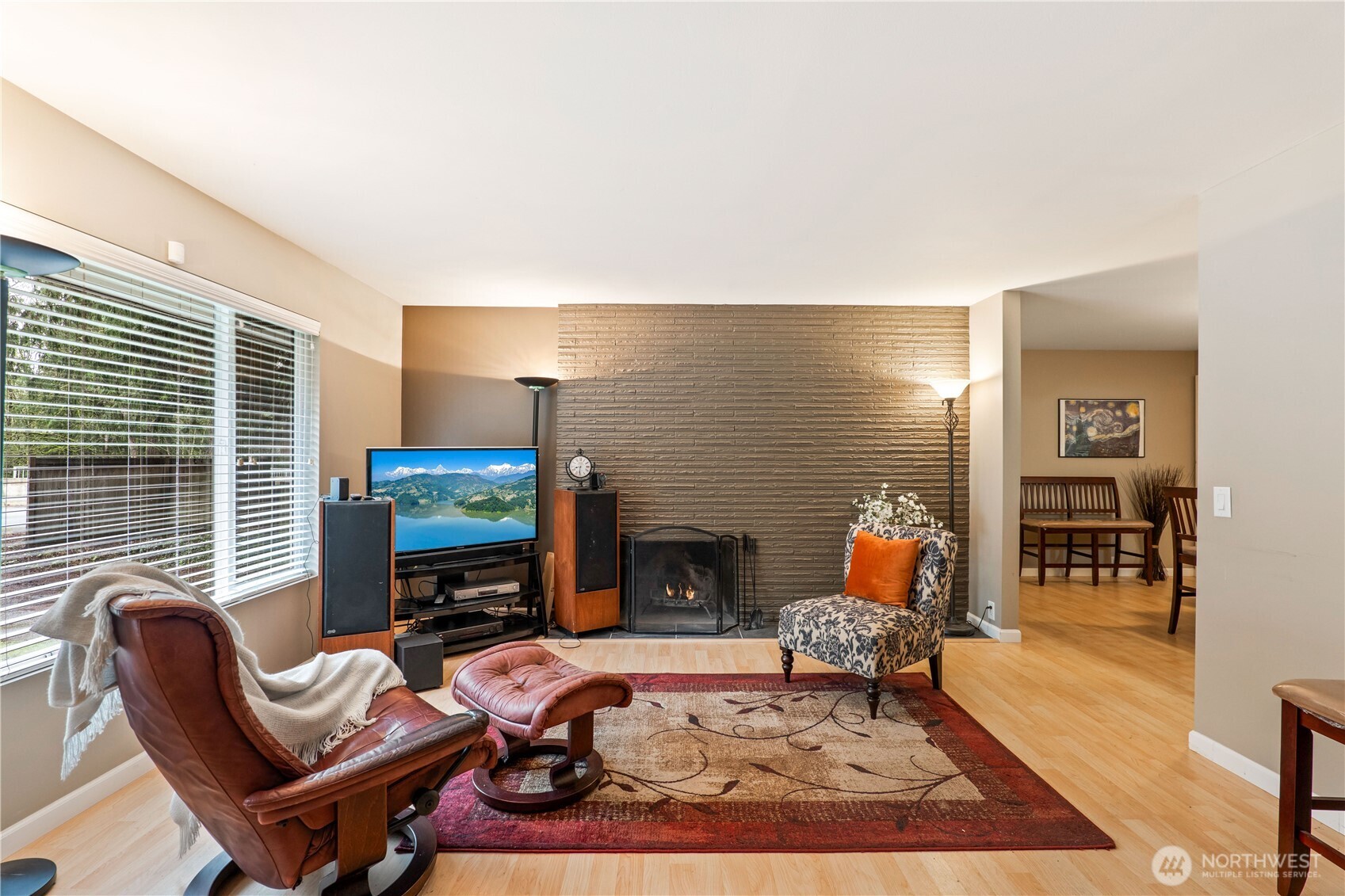 13427 Redmond Way