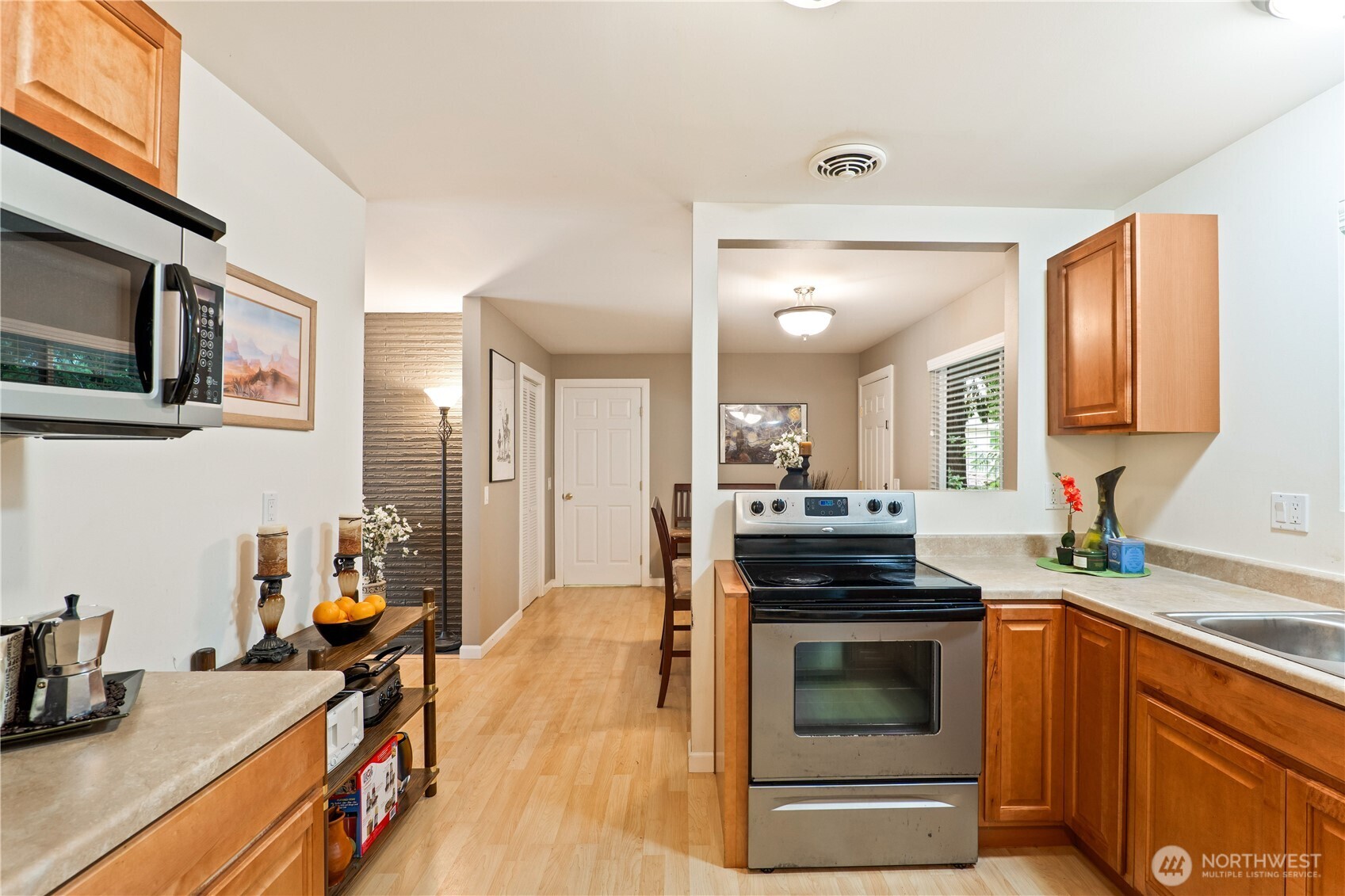 13427 Redmond Way