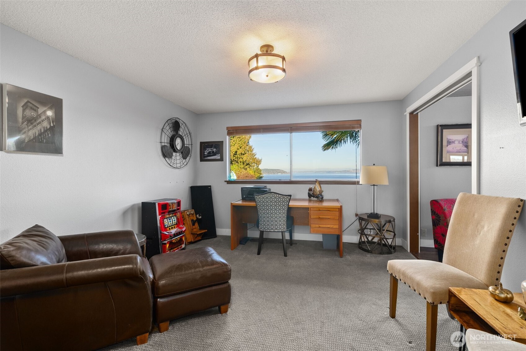 7065 Grandview Place