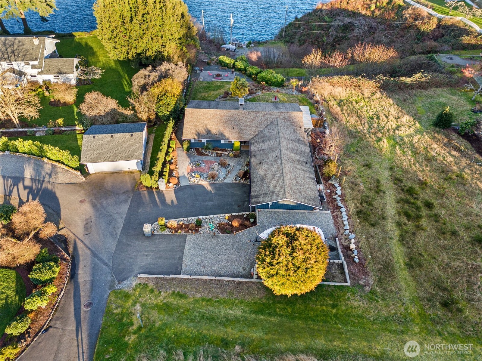 7065 Grandview Place