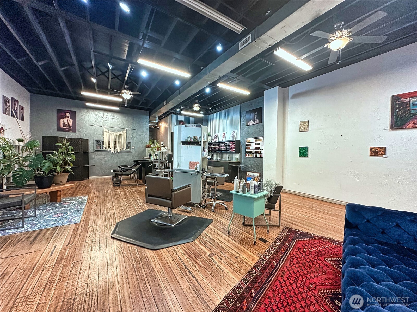 111 2nd Avenue S