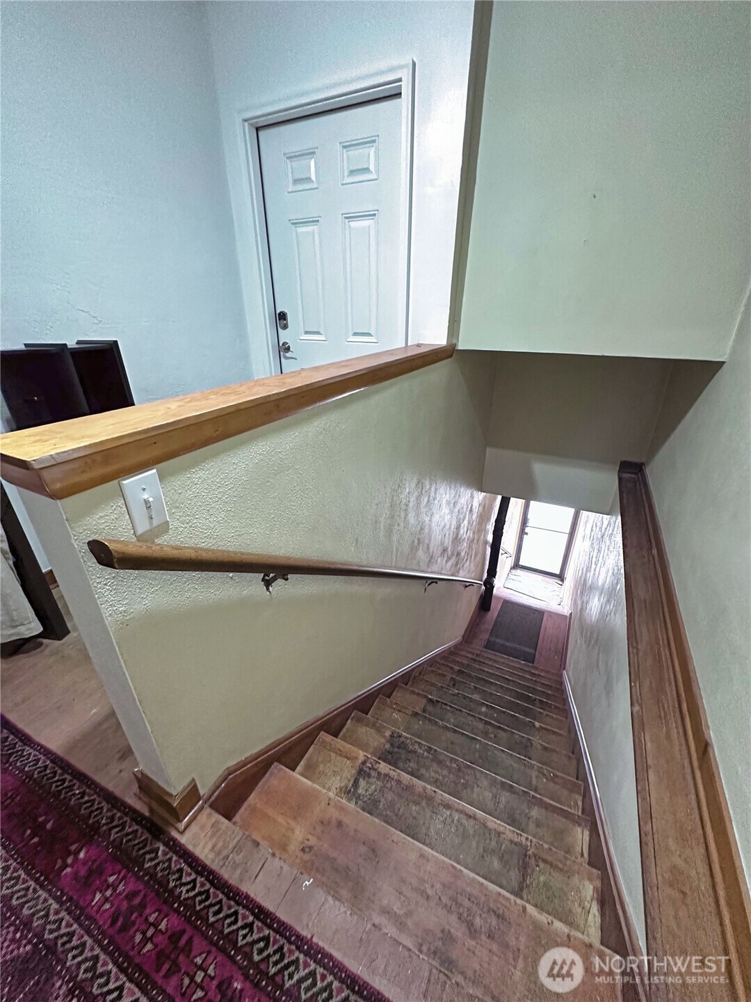 111 2nd Avenue S
