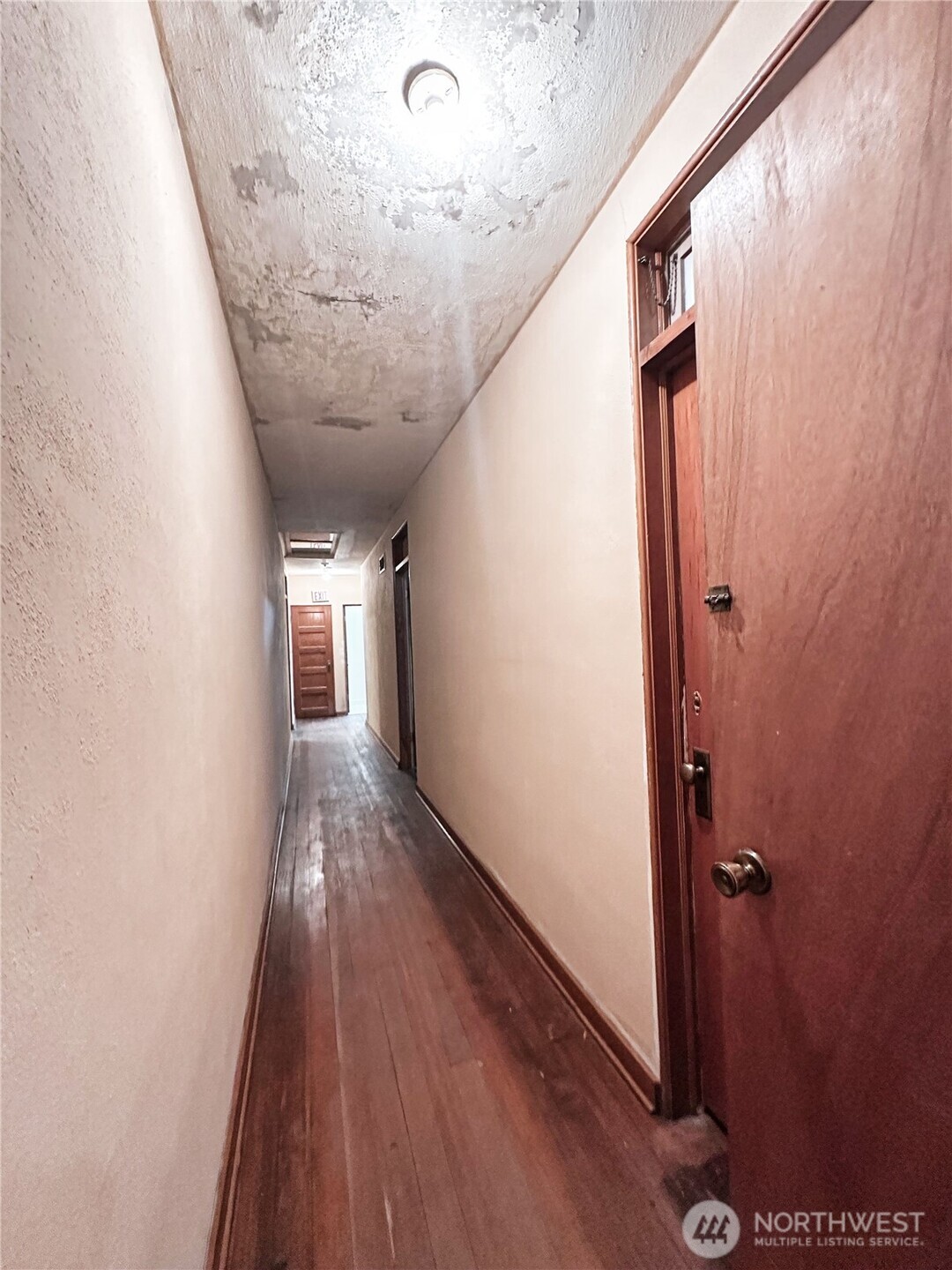 111 2nd Avenue S
