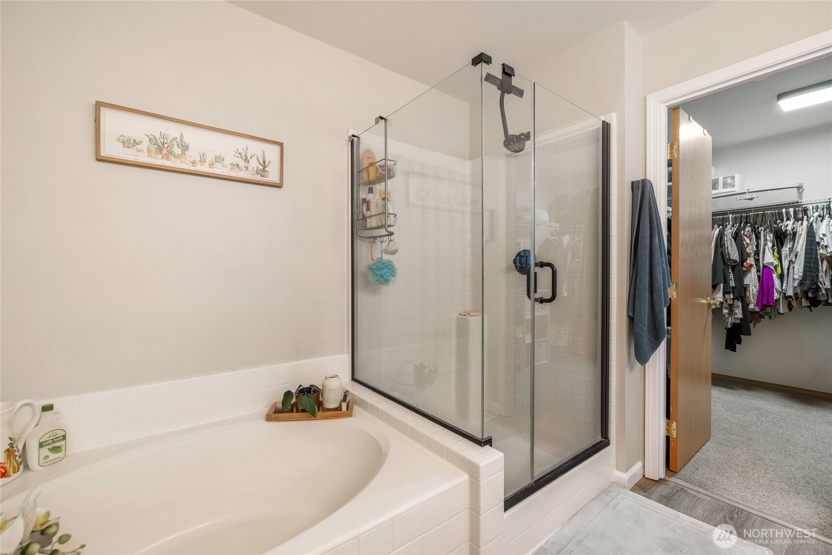 2219 Tolmie St