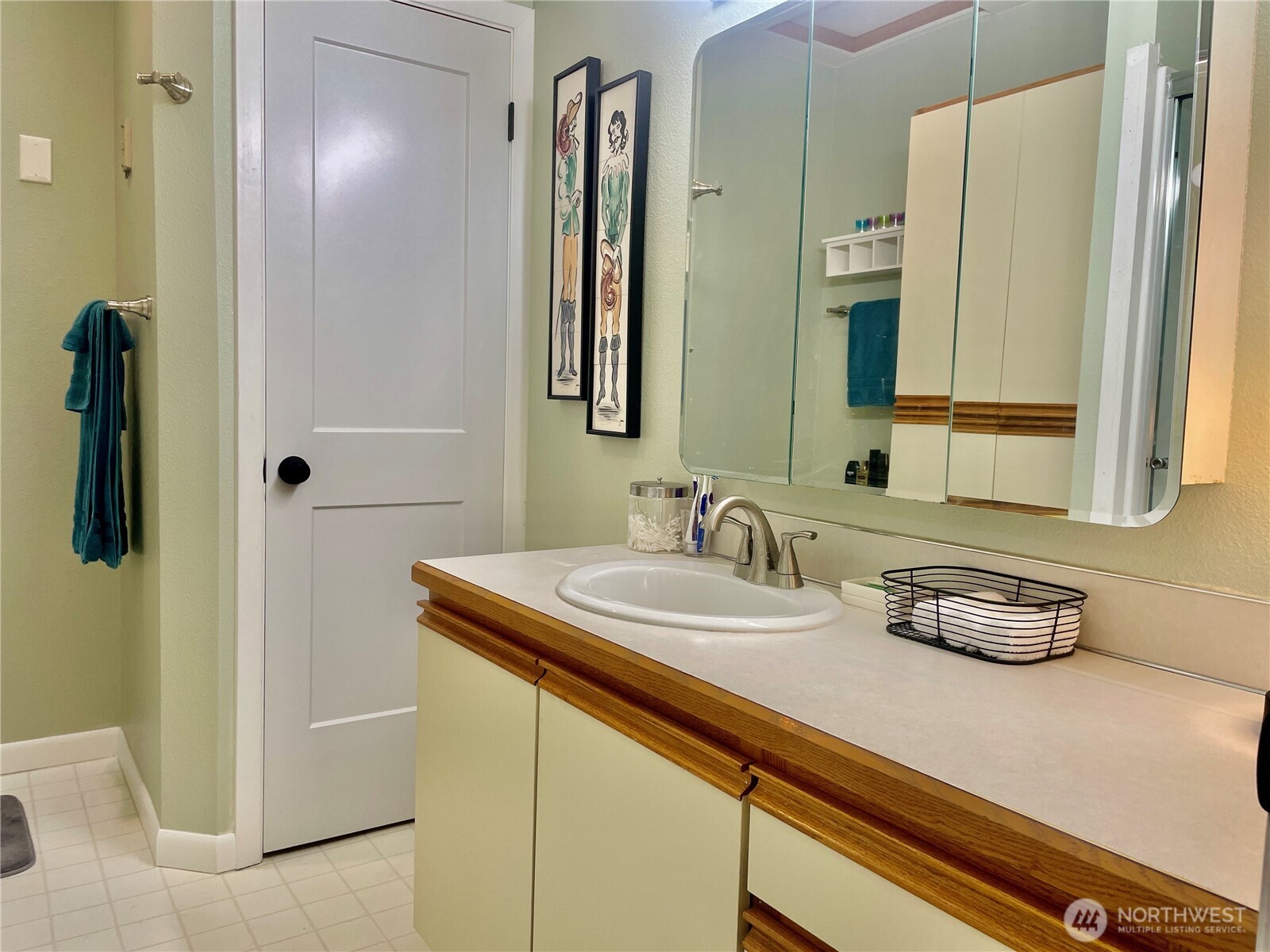 1140 Browns Point Boulevard Unit: C3