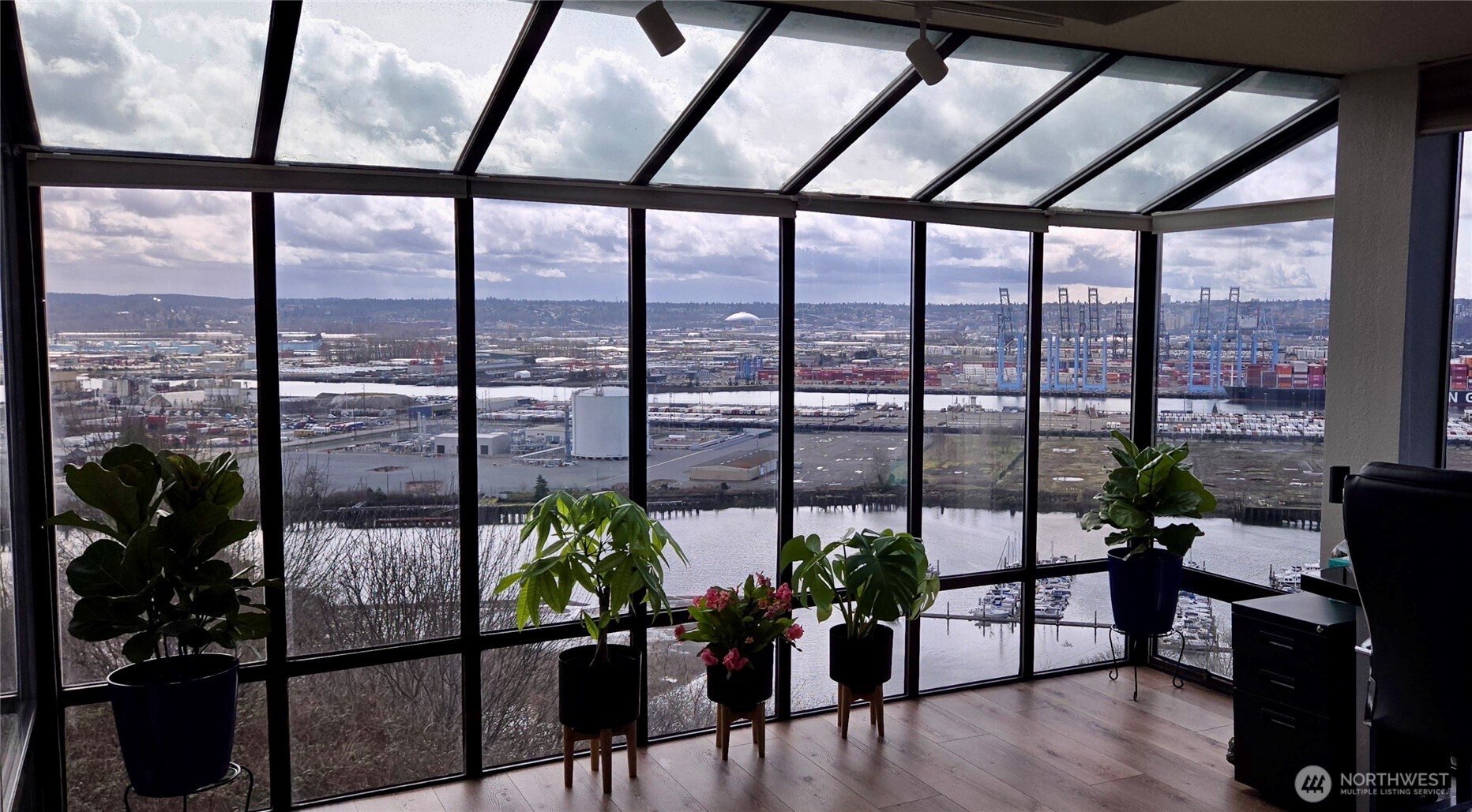 1140 Browns Point Boulevard Unit: C3