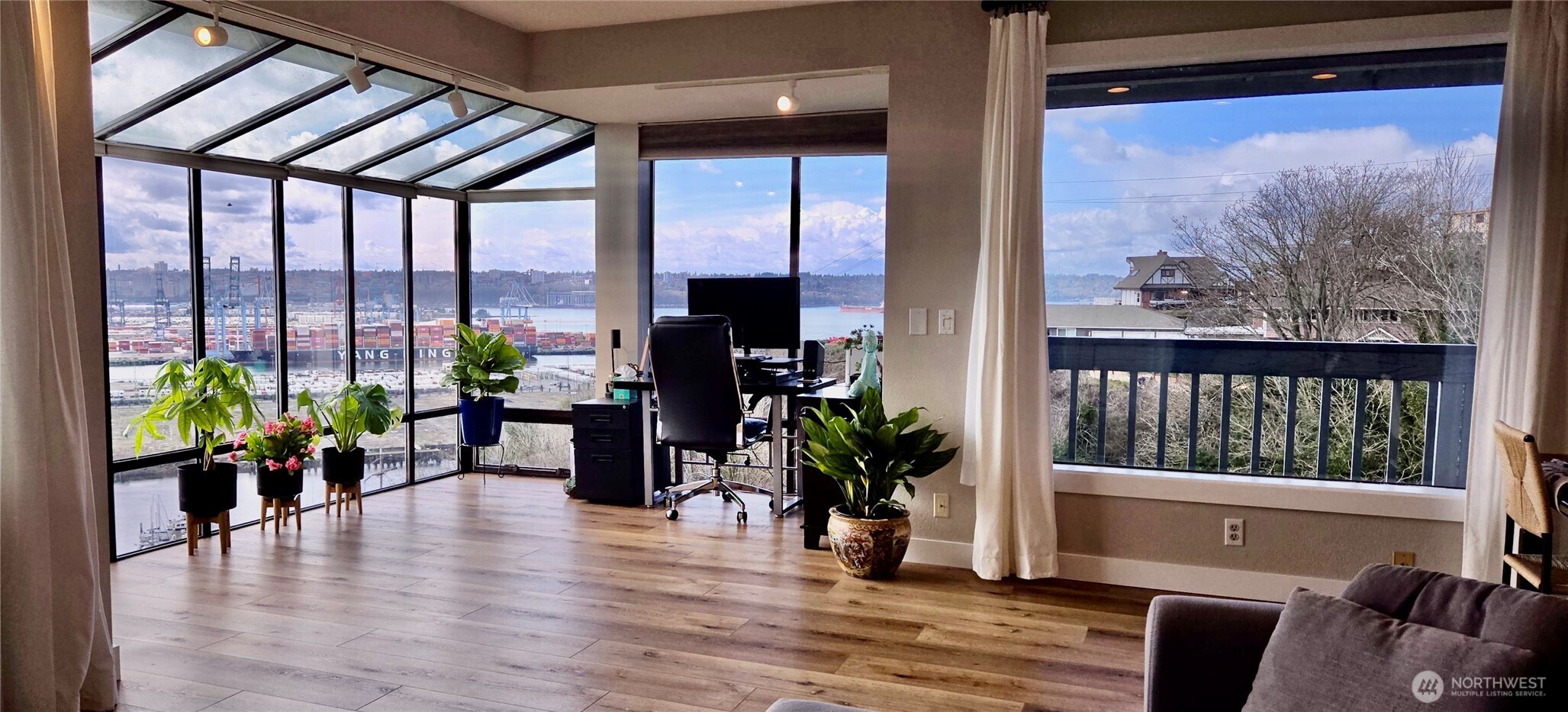 1140 Browns Point Boulevard Unit: C3