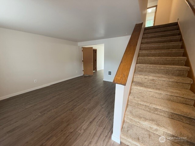 12003 12117 112th Avenue E