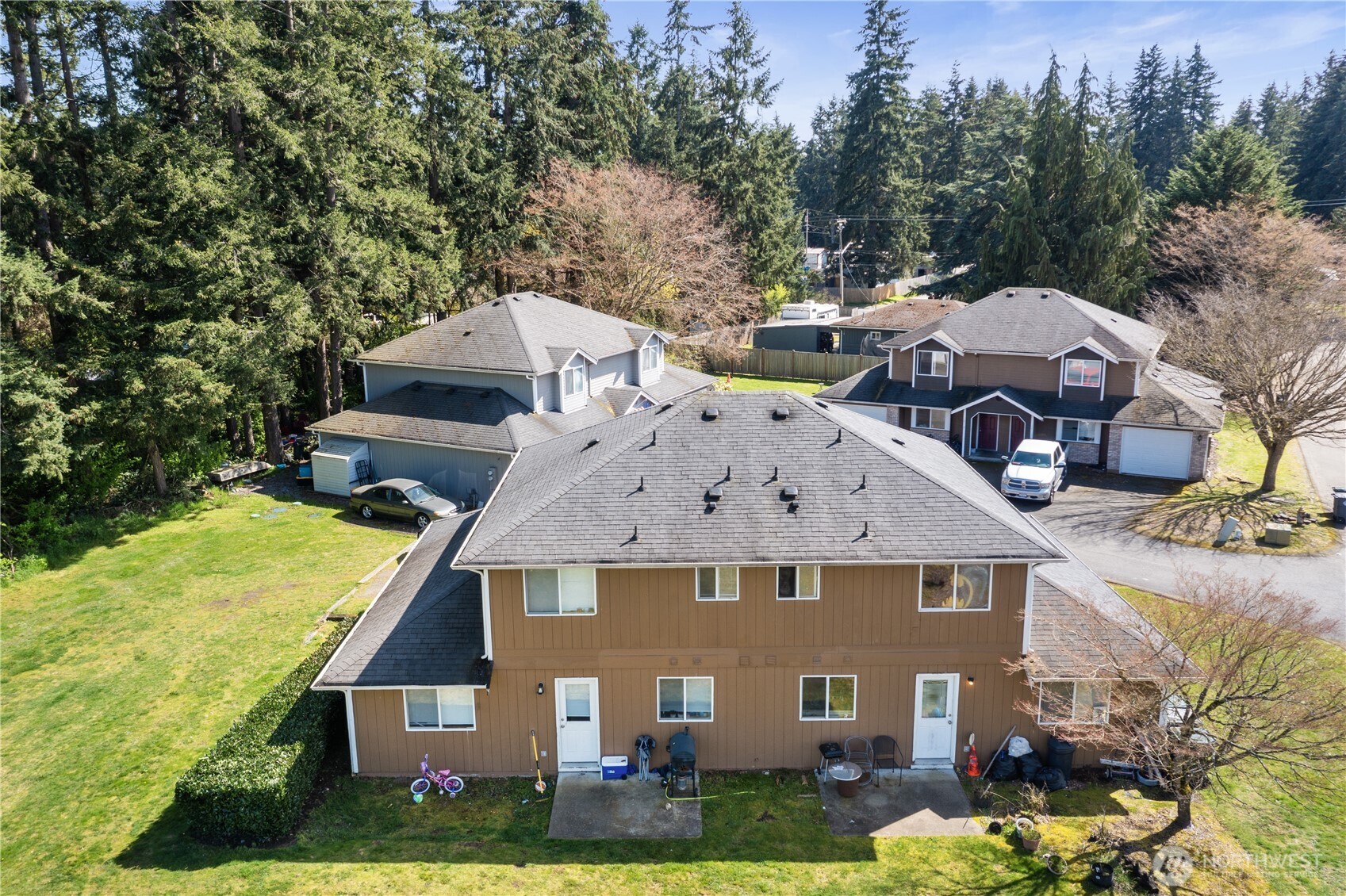 12003 12117 112th Avenue E