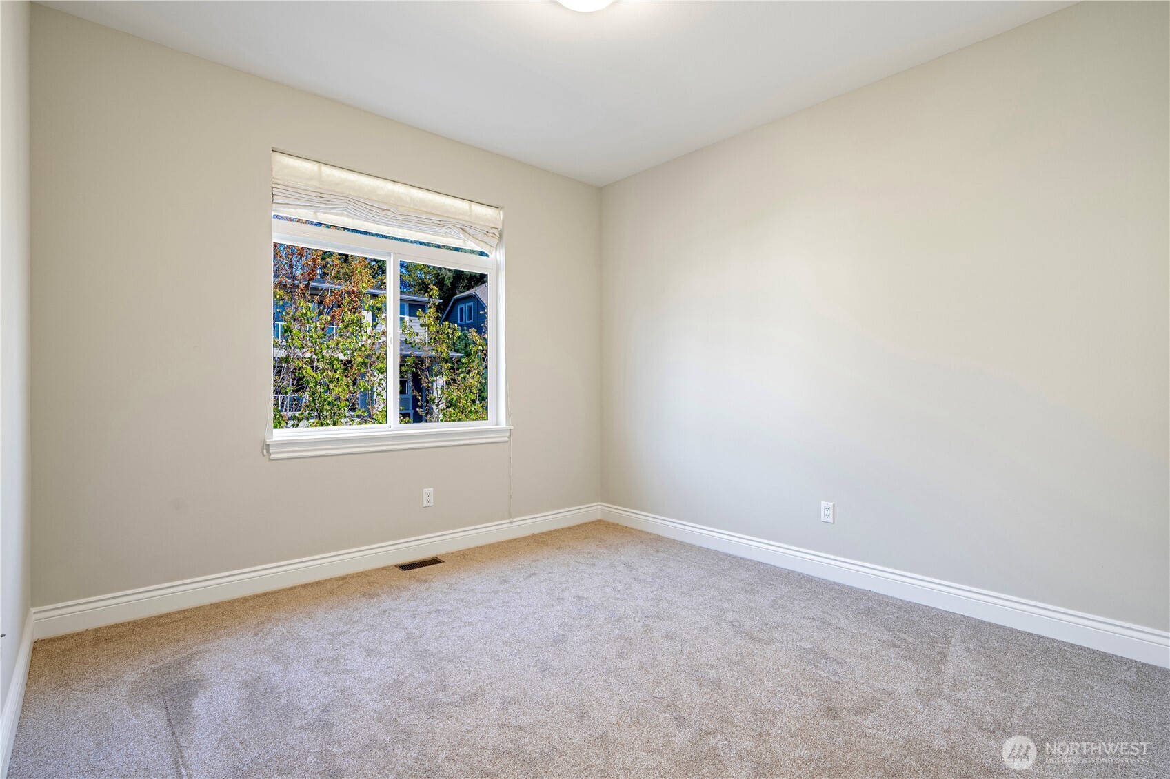 15463 NE 107th Way