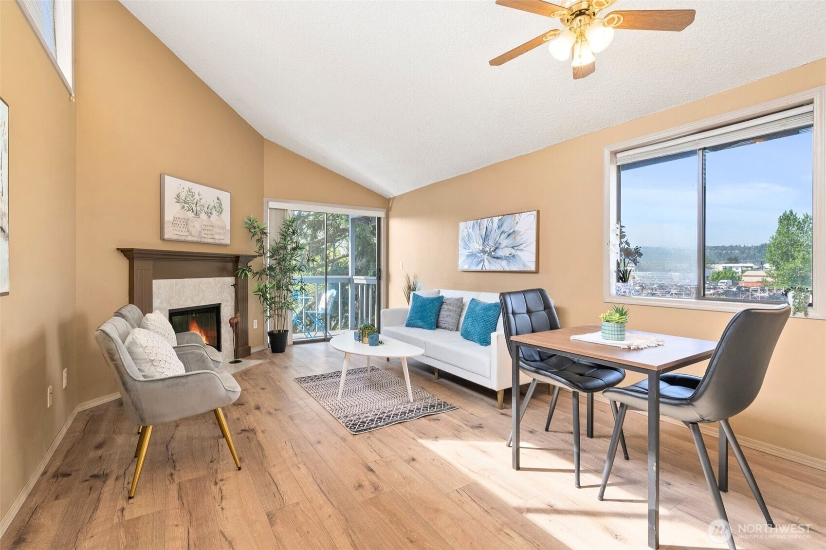 3302 I St NE Unit: A301
