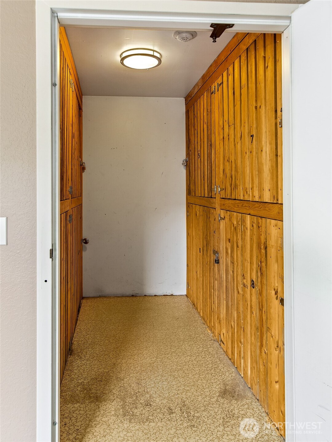 275 W Roy Street Unit: 415