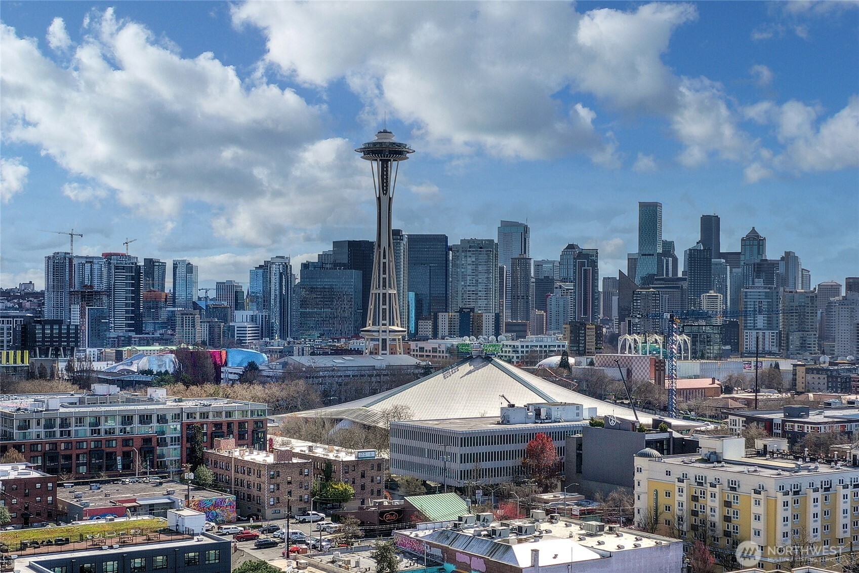 275 W Roy Street Unit: 415