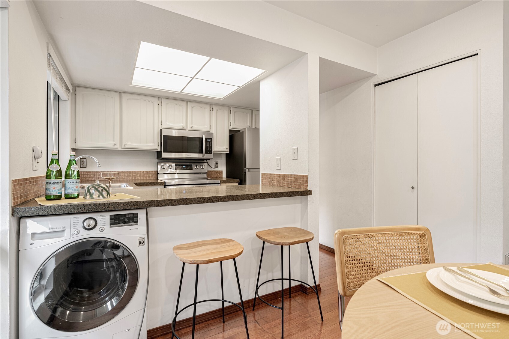 10819 NE 37th Place Unit: 332