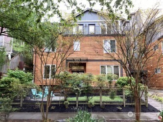 732 Boylston Avenue E Unit: A