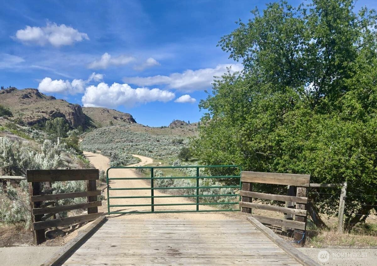0 XY Salmon Creek Road
