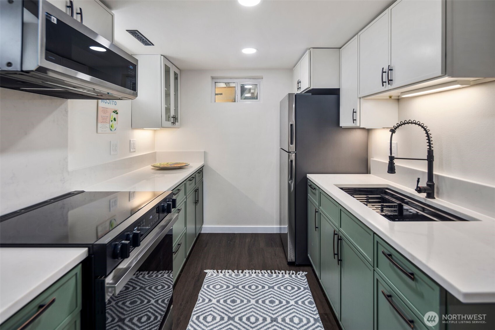 19027 37th Avenue S