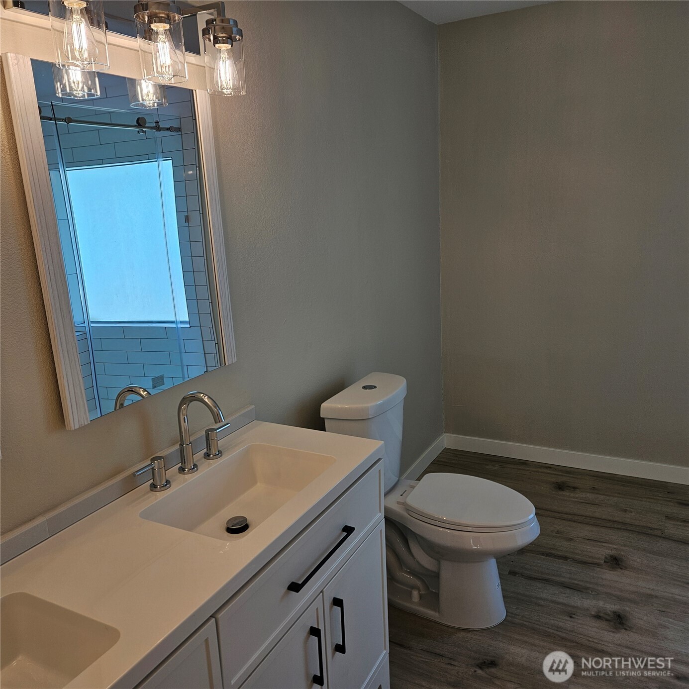 7031 NE 175th Street Unit: 20