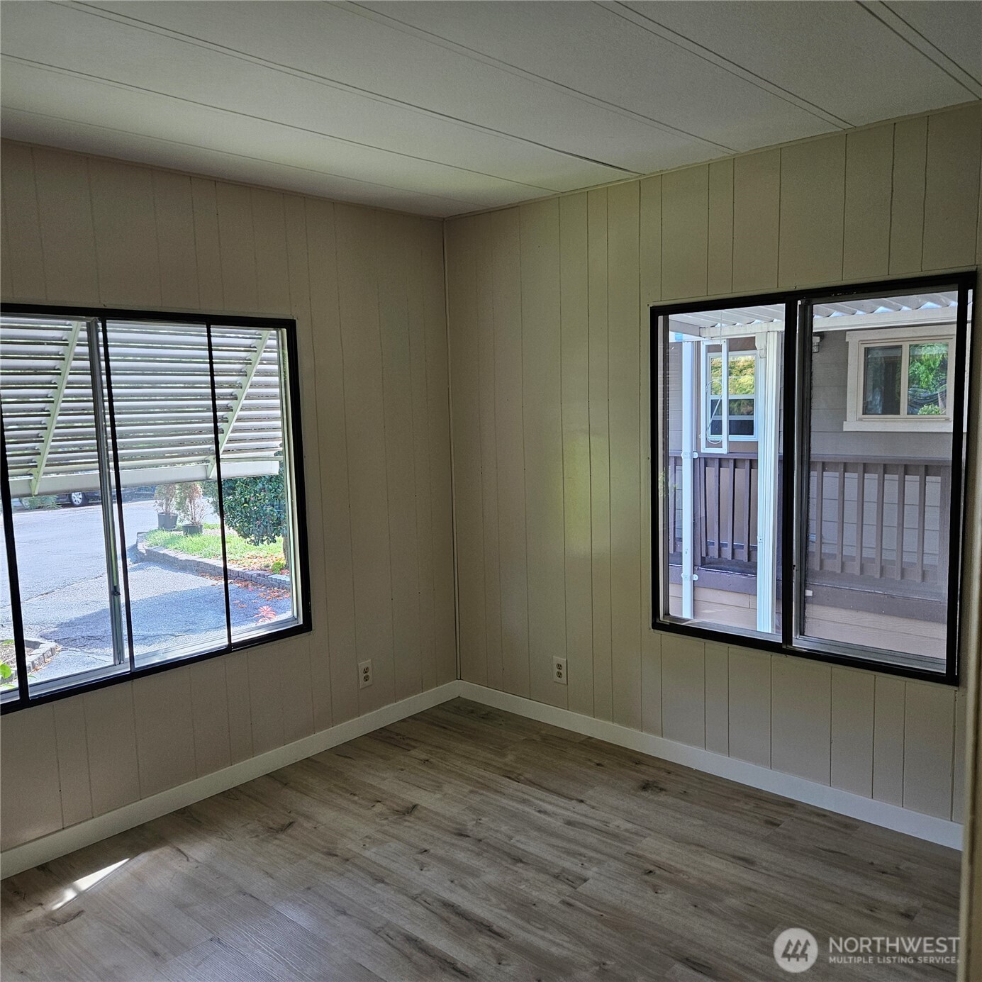7031 NE 175th Street Unit: 20