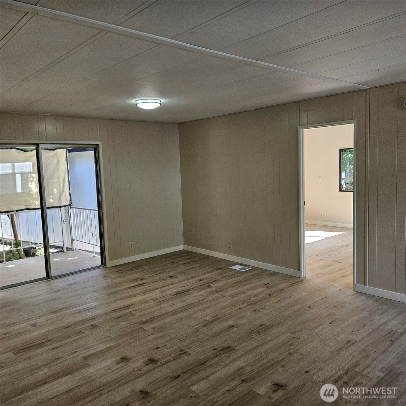 7031 NE 175th Street Unit: 20