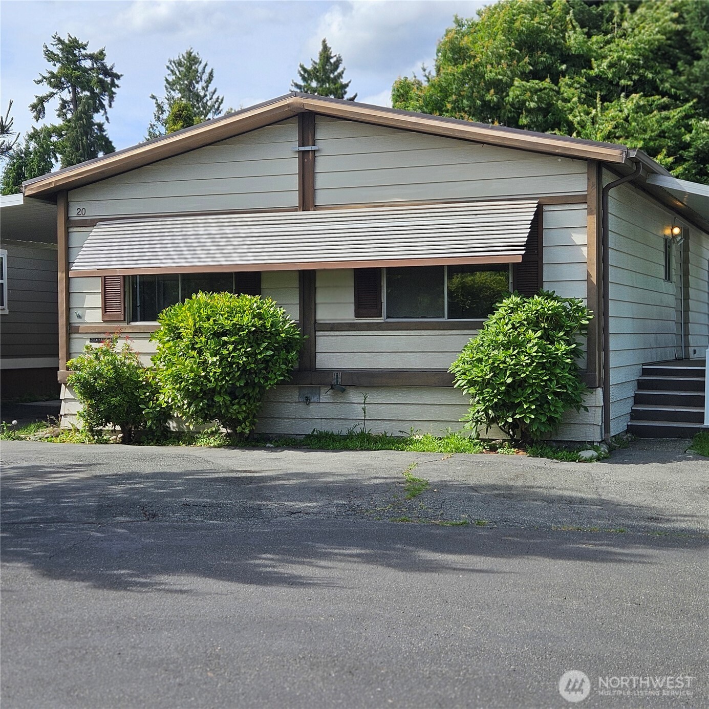 7031 NE 175th Street Unit: 20