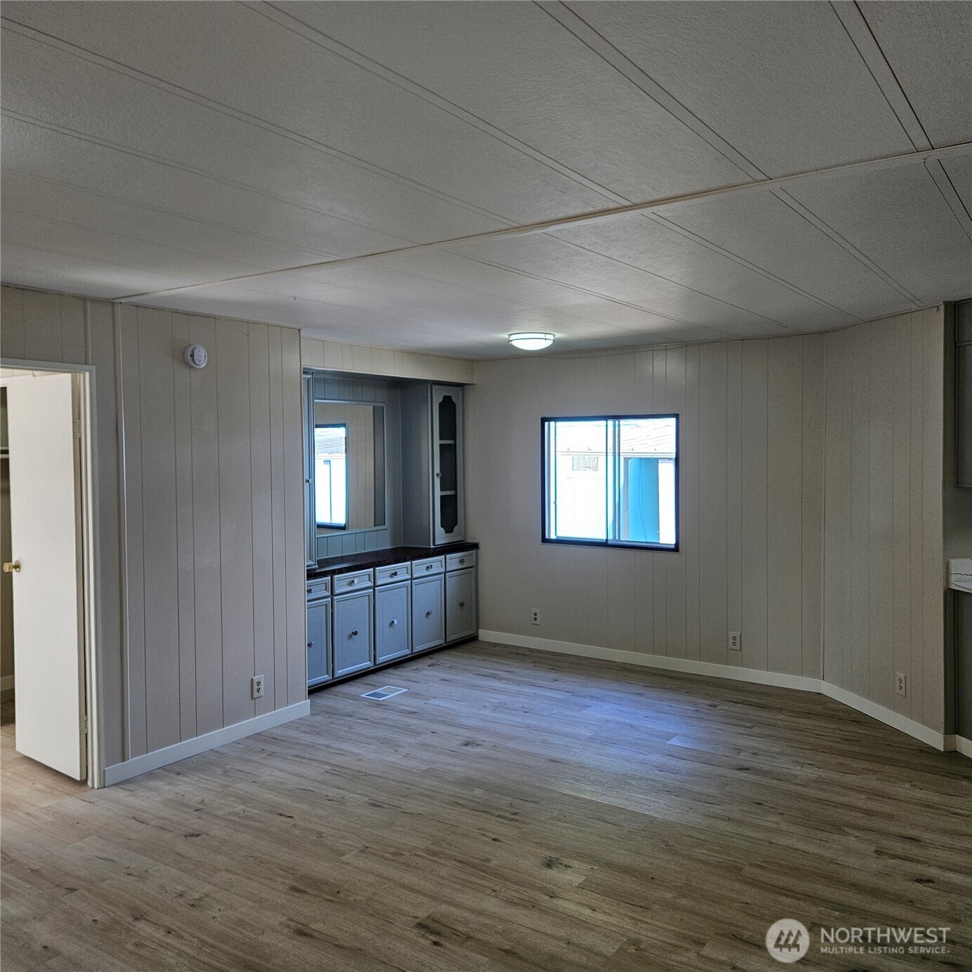 7031 NE 175th Street Unit: 20